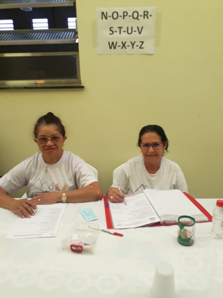 CONHEÇA O LINDO TRABALHO DE VOLUNTÁRIOS DA PASTORAL ÁGAPE NA VILA SÃO PEDRO