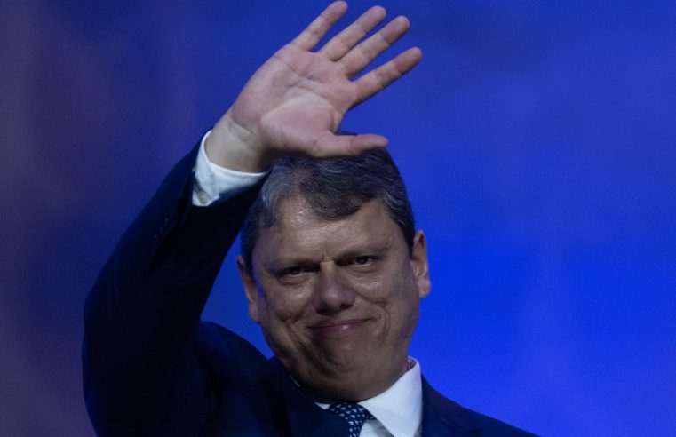 TARCÍSIO DE FREITAS ASSUME O GOVERNO DE SÃO PAULO NO PALÁCIO DOS BANDEIRANTES