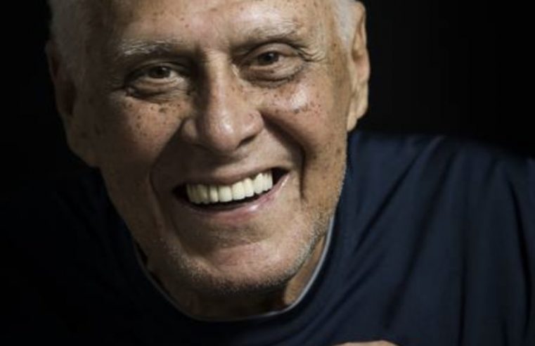 ROBERTO DINAMITE MORRE AOS 68 ANOS DE IDADE