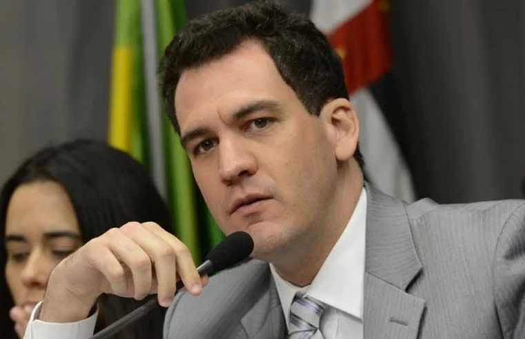 ADVOGADO DE SÃO BERNARDO, ARIEL DE CASTRO, ASSUME A SECRETARIA NACIONAL DOS DIREITOS DA CRIANÇA E DO ADOLESCENTE 