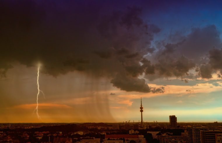 DEFESA CIVIL ESTADUAL ALERTA PARA RISCOS DE TEMPESTADES NESTE FINAL DE SEMANA