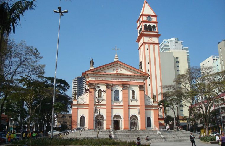 DIOCESE DE SANTO ANDRÉ ANUNCIA PROGRAMAÇÃO DA SEMANA SANTA