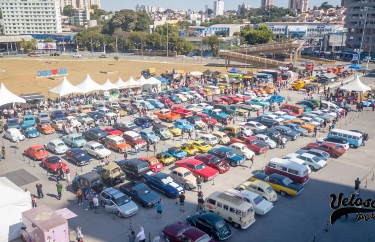 PAÇO MUNICIPAL DE SBC RECEBE ENCONTRO DE CARROS CLÁSSICOS NESTE FIM DE SEMANA