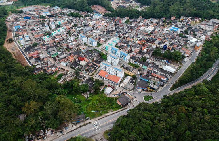 ILUMINAÇÃO LED CHEGA AO BAIRRO CAPELINHA COM INVESTIMENTO DE R$ 400 MIL