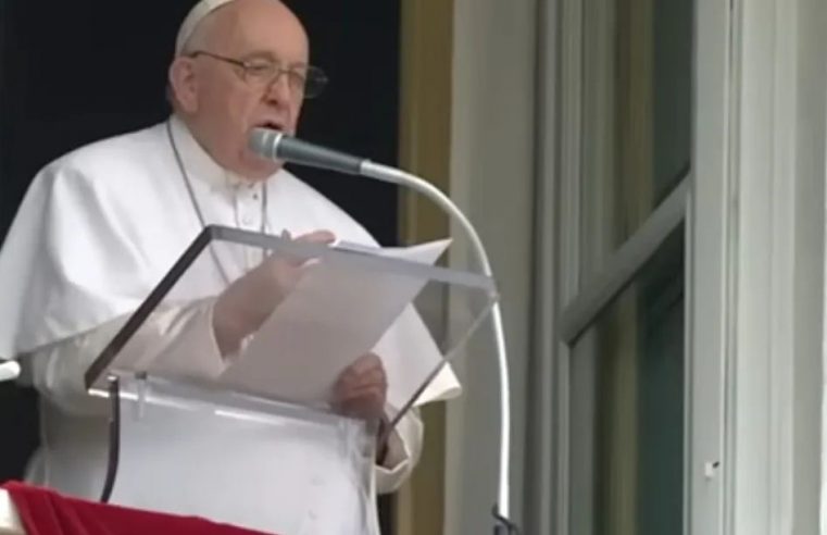 PAPA FRANCISCO PASSARÁ POR INTERVENÇÃO CIRÚRGICA INTESTINAL DE EMERGÊNCIA