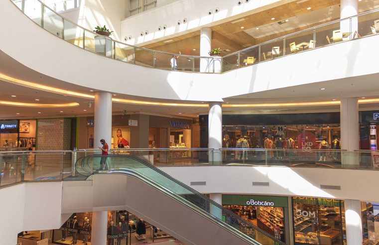 SÃO BERNARDO PLAZA INICIA CAMPANHA DE INVERNO 2023; DOAÇÕES PODEM SER FEITAS NA LOJA VAZIA