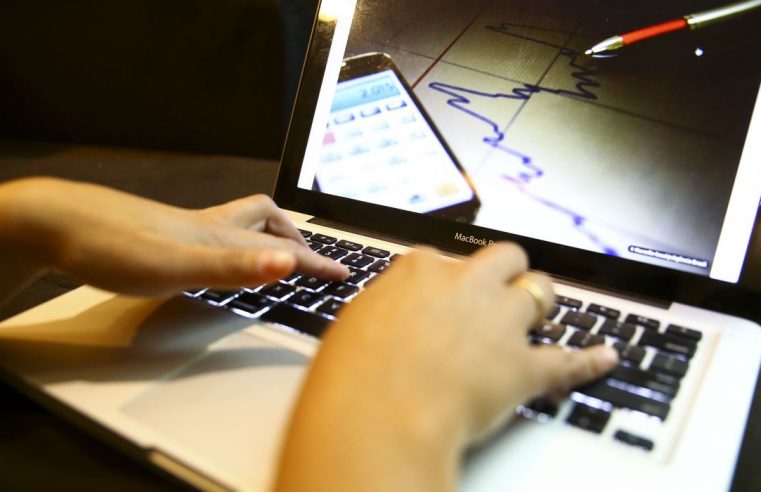 GOVERNO VAI TAXAR USUÁRIOS DE INTERNET PARA FINANCIAR AGÊNCIA DE CIBERSEGURANÇA?