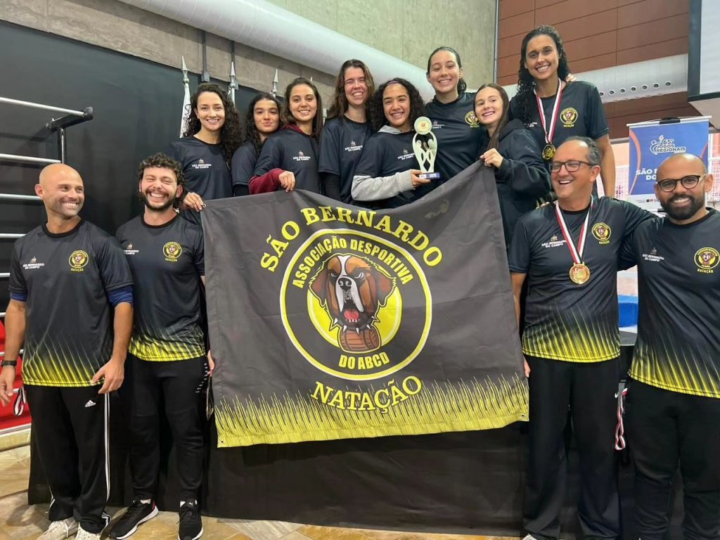 SÃO BERNARDO DEMONSTRA DOMÍNIO NO HANDEBOL E NA NATAÇÃO DURANTE JOGOS REGIONAIS