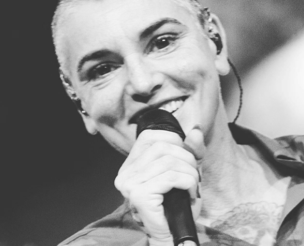 CANTORA SINÉAD O’CONNOR MORRE AOS 56 ANOS