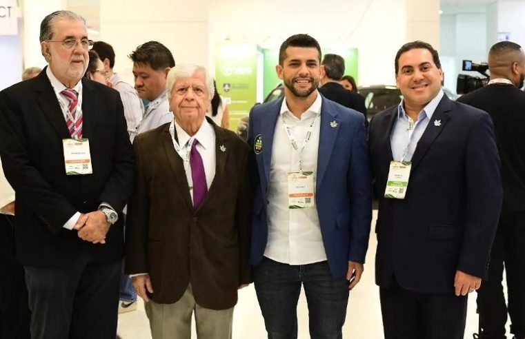 HOMENAGEM AO EX-PREFEITO DE SÃO BERNARDO WILLIAM DIB E PRESENÇA DE MIL MÉDICOS MARCAM 2ª EDIÇÃO DO CONGRESSO INTERNACIONAL DE CANNABIS MEDICINAL