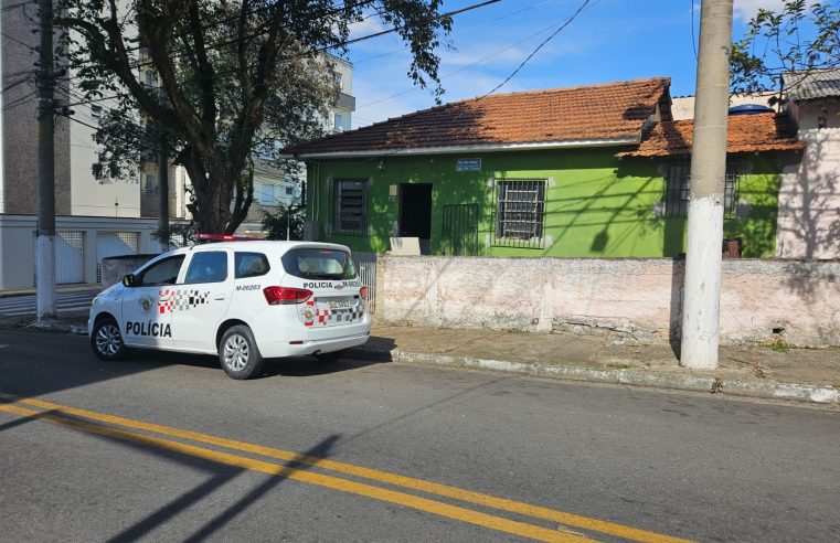 FEMINICÍDIO NO RUDGE RAMOS: MULHER DE 31 ANOS É MORTA POR NAMORADO