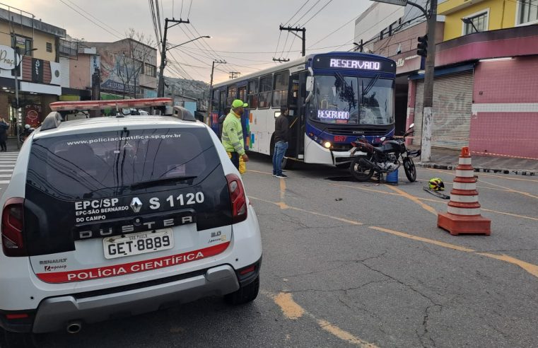 GRAVE ACIDENTE ENTRE ÔNIBUS E MOTO NO SILVINA