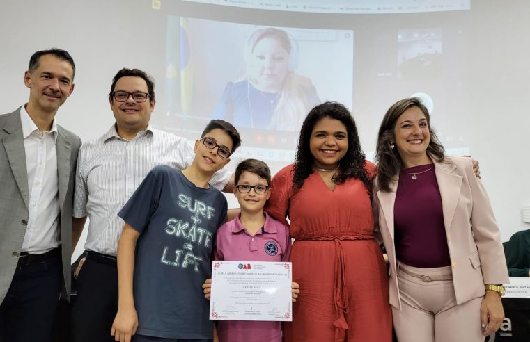 PROFESSORAS DA DIREITO SÃO BERNARDO SÃO HOMENAGEADAS EM CERIMÔNIA NA OAB