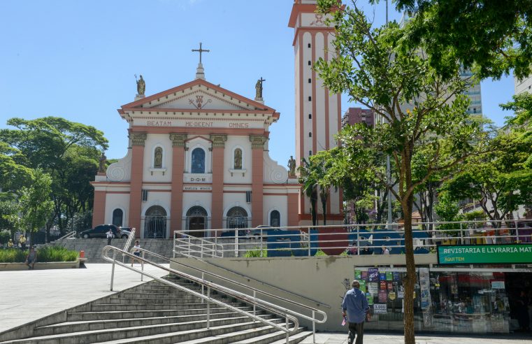 SÃO BERNARDO PRESTA HOMENAGEM A TITO COSTA EM DENOMINAÇÃO À PRAÇA DA MATRIZ
