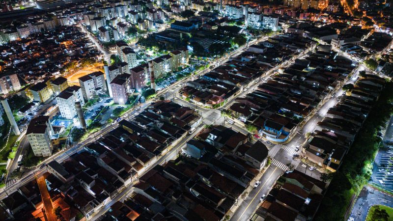 SÃO BERNARDO INVESTE R$ 2,2 MILHÕES PARA IMPLANTAÇÃO DE ILUMINAÇÃO EM LED NO ALVES DIAS