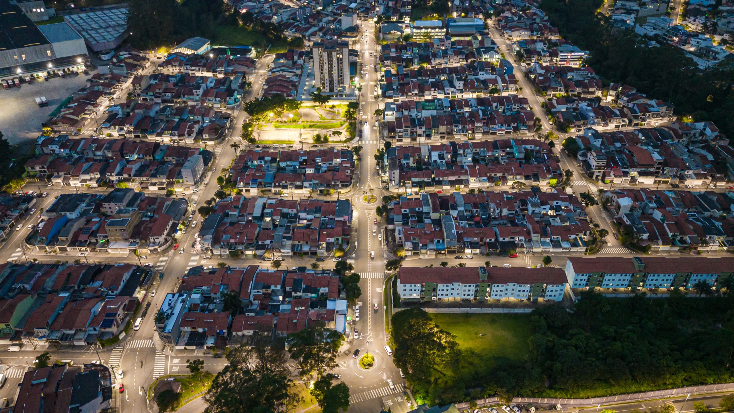 SÃO BERNARDO CONCLUI MODERNIZAÇÃO DA ILUMINAÇÃO PÚBLICA NO TERRA NOVA II