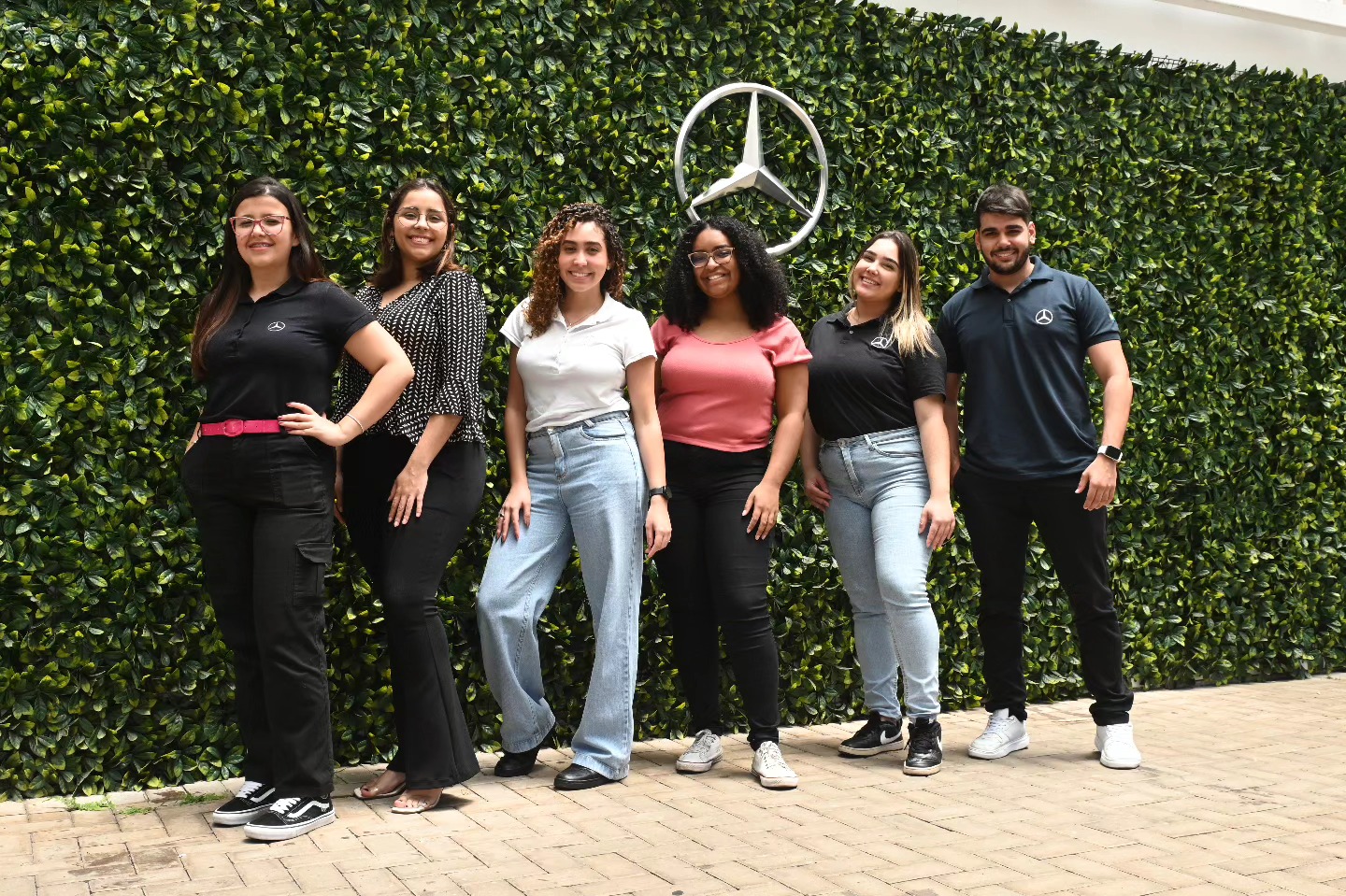 MERCEDES-BENZ ABRE INSCRIÇÕES PARA PROGRAMA DE ESTÁGIO 2024