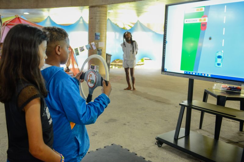 4º FESTIVAL DE INVENÇÃO E CRIATIVIDADE: ESTUDANTES DA REDE MUNICIPAL DE SÃO BERNARDO DÃO SHOW