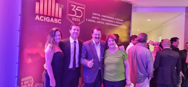 ACIGABC COMEMORA 35 ANOS E EMPOSSA NOVA DIRETORIA