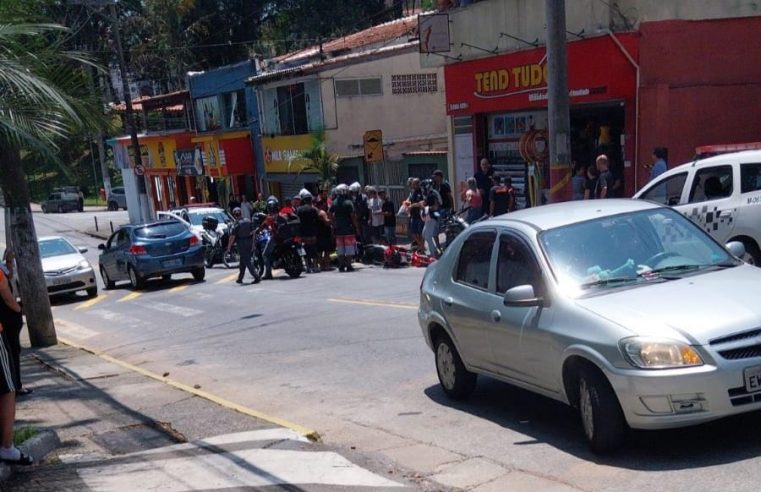 LADRÃO É DETIDO POR POPULARES DURANTE ROUBO NO DEMARCHI