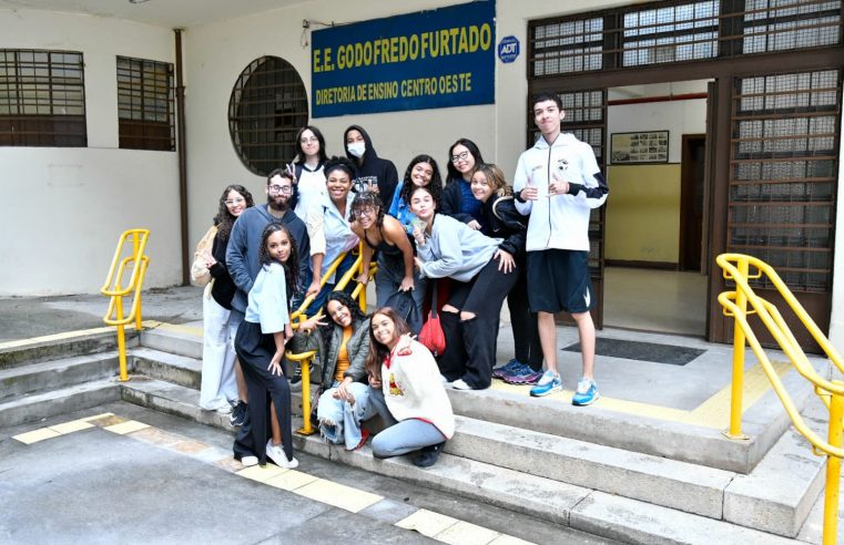 ESTUDANTES DA 3ª SÉRIE DO ENSINO MÉDIO FAZEM NESTA QUINTA-FEIRA SEGUNDO DIA DE PROVÃO PAULISTA