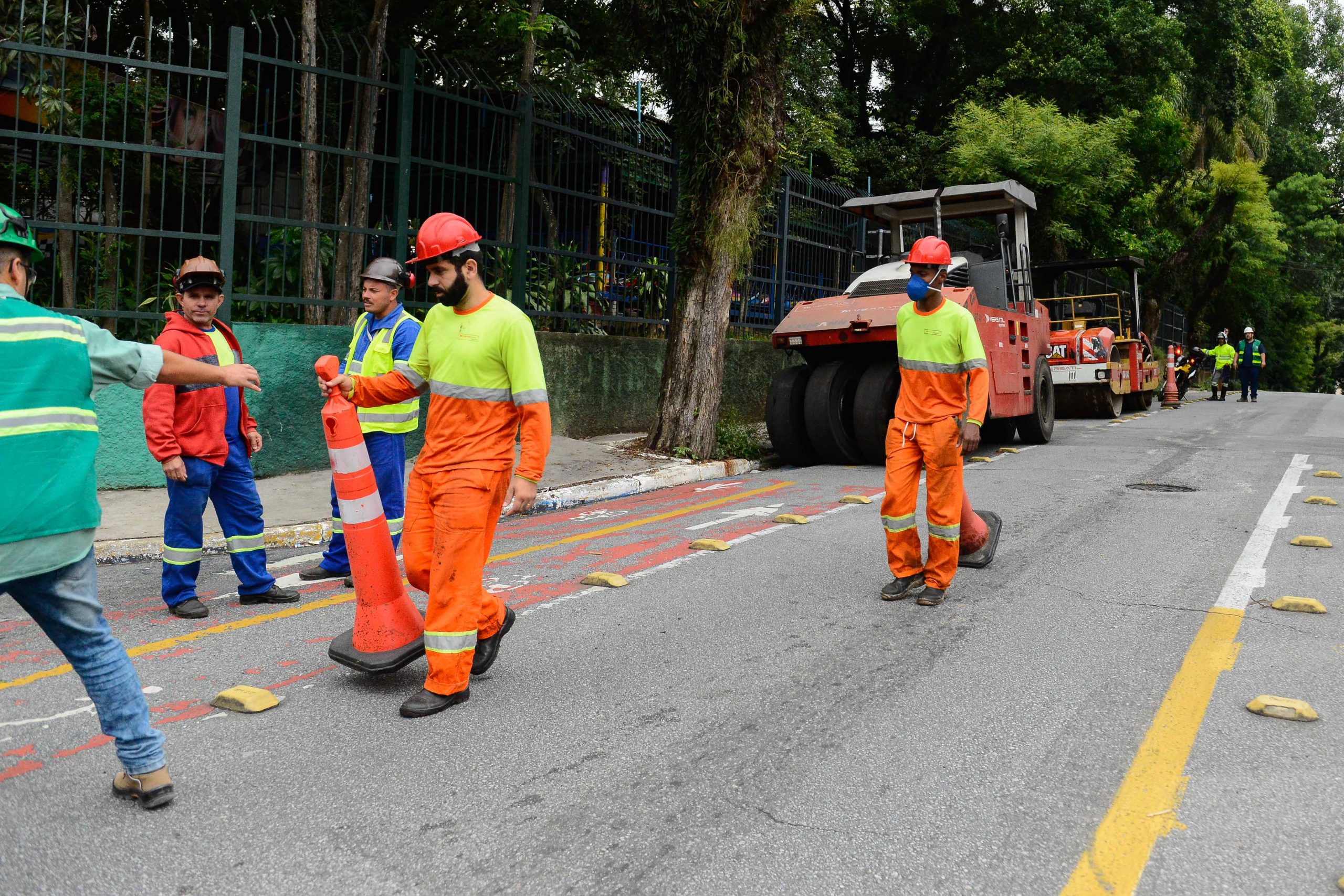 PREFEITO ORLANDO MORANDO ANUNCIA NOVA ETAPA DE RECAPEAMENTO NO JARDIM DO MAR