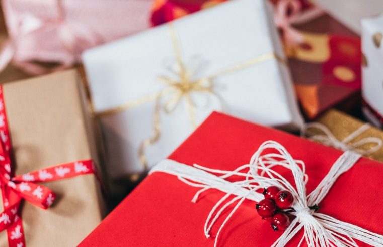 BUSCANDO PRESENTE DE NATAL? CONFIRA PROMOÇÕES E PRESENTES QUE CHEGAM ANTES DA DATA