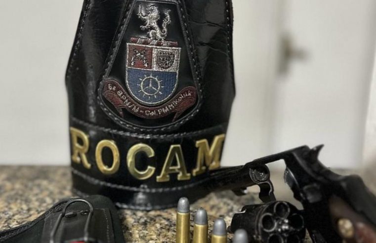 POLÍCIA MILITAR PRENDE HOMENS POR PORTE ILEGAL DE ARMA DE FOGO EM SÃO BERNARDO DO CAMPO/SP