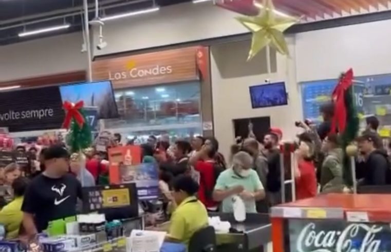 VÍDEO: MOVIMENTO SOCIAL PROTESTA NO CARREFOUR DE SANTO ANDRÉ E EXIGE CESTAS BÁSICAS