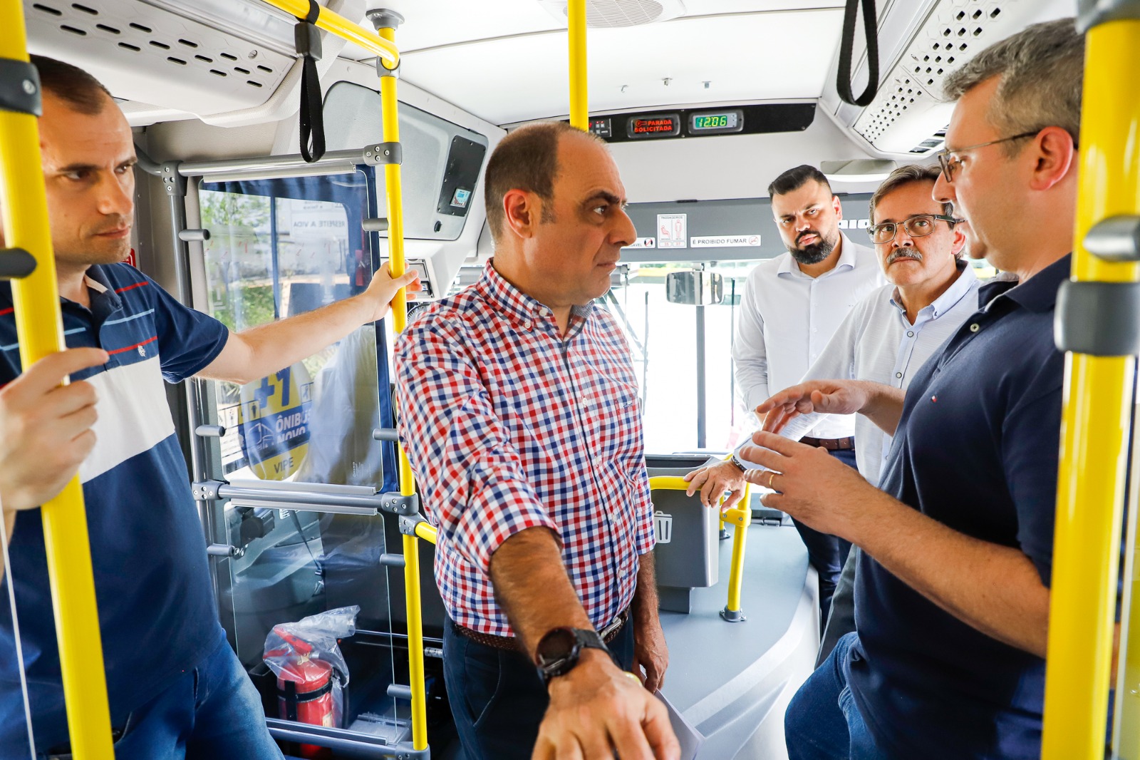 SÃO CAETANO RENOVA FROTA DO TRANSPORTE MUNICIPAL COM SEIS ÔNIBUS 0 KM, ACESSÍVEIS, COM AR-CONDICIONADO E WI-FI