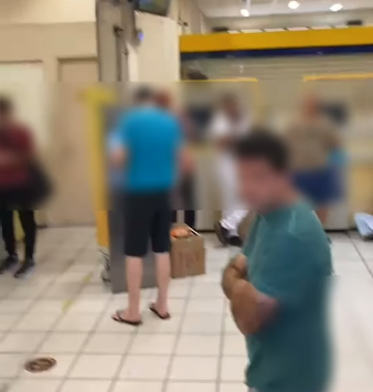 AGÊNCIA DOS CORREIOS NA FARIA LIMA É NOVAMENTE ALVO DE RECLAMAÇÕES