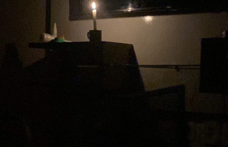 MORADORES DE FERRAZÓPOLIS RELATAM MAIS DE 24 HORAS SEM ENERGIA