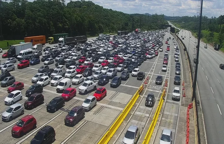 ANIVERSÁRIO DE SÃO PAULO: SISTEMA ANCHIETA-IMIGRANTES ESPERA ATÉ 370 MIL VEÍCULOS