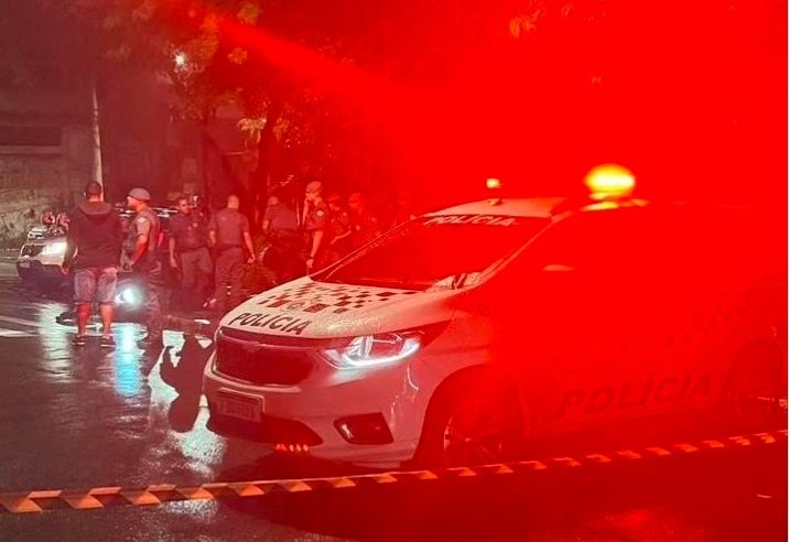 BANDIDO MORRE AO TENTAR ROUBAR POLICIAL NO JARDIM SANTO ANDRÉ