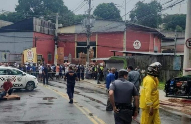 HELICÓPTERO COM SETE PESSOAS CAI EM BARUERI