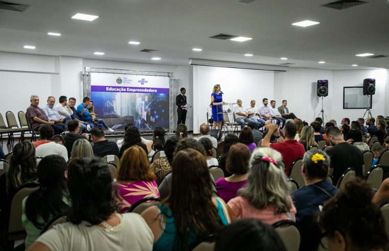 AURICCHIO IMPLANTA NAS ESCOLAS MUNICIPAIS PROGRAMA DE EDUCAÇÃO EMPREENDEDORA EM PARCERIA COM O SEBRAE