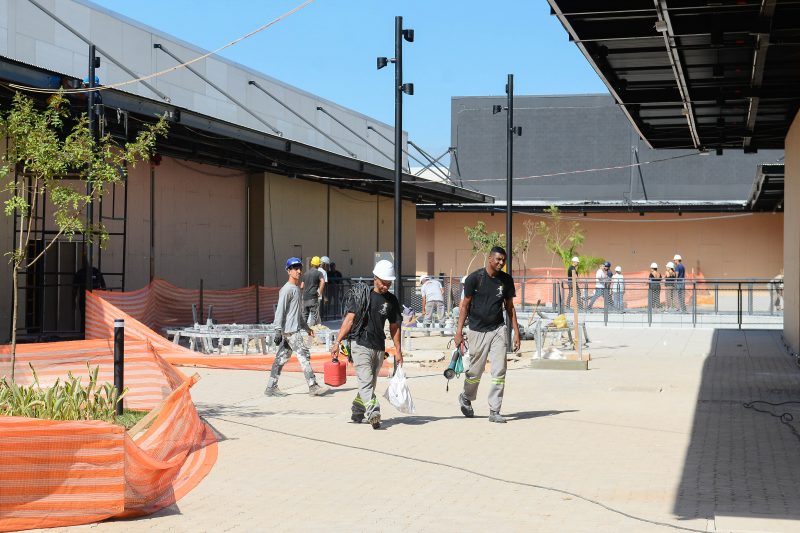 PREFEITO ORLANDO MORANDO ACOMPANHA ETAPA FINAL DE OBRAS DO OUTLET PREMIUM DE SÃO BERNARDO