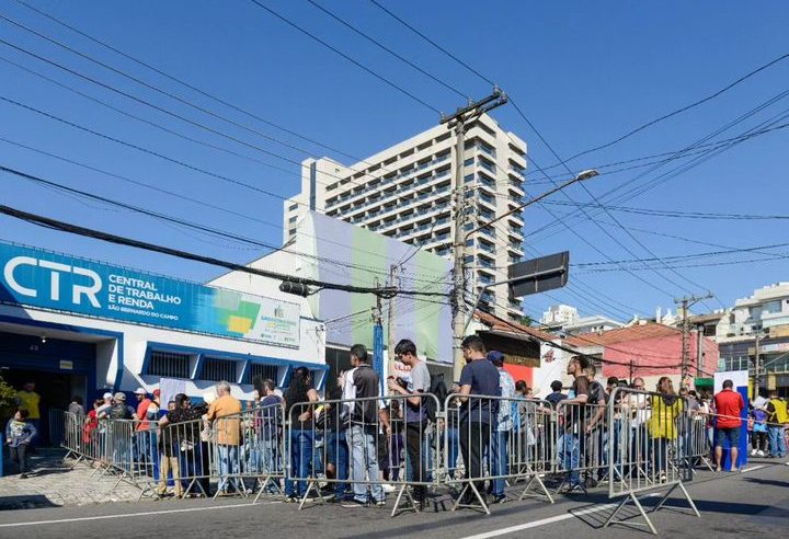 MUTIRÃO DE EMPREGO OFERECE 600 VAGAS NA ÁREA DA SAÚDE EM SÃO BERNARDO