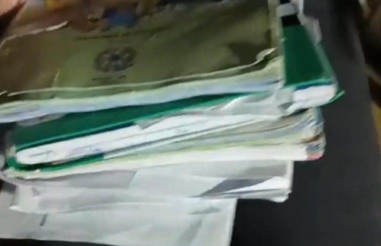 PAIS SE DESESPERAM AO VEREM 6 FILHOS SEREM LEVADOS PELO CONSELHO TUTELAR DE RIO GRANDE DA SERRA; MÃE ALEGA INJUSTIÇA