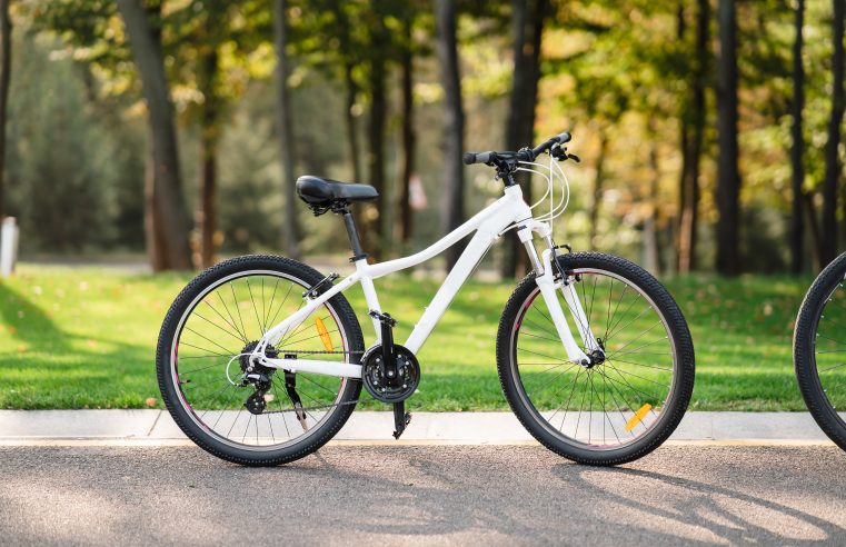 BIKECINE CHEGA A DIADEMA COM CINEMA AO AR LIVRE MOVIDO A ENERGIA DE BICICLETAS