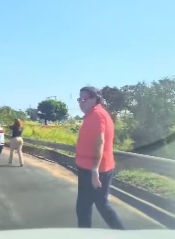 VÍDEO MOSTRA HOMEM ATIRAND0 EM CARRO DURANTE BRIGA DE TRÂNSITO NA CASTELO BRANCO