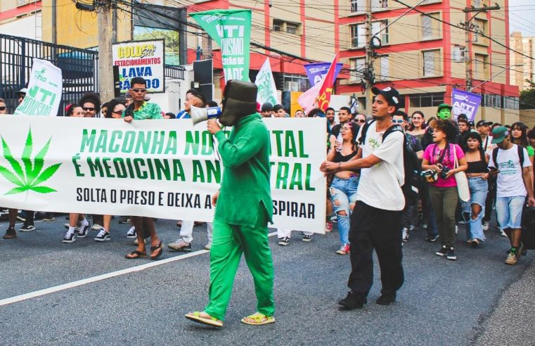 EM MEIO A POLÊMICAS, GRUPO REALIZA MARCHA DA M4CONHA NA MARECHAL DEODORO NESTE SÁBADO (06)