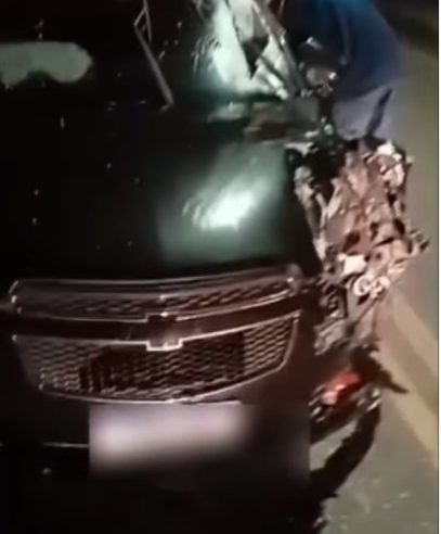 MOTORISTA QUE TIROU A VIDA DE MOTOCILSITA EM ACIDENTE DIZ QUE TEMIA SER LINCHADO E FUGIU