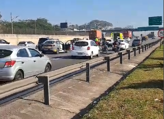 ANCHIETA REGISTRA ACIDENTE COM DOIS CARROS E UMA MOTO EM SÃO BERNARDO