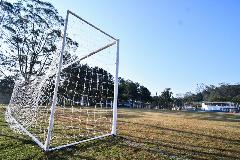 SÃO BERNARDO CONCLUI MODERNIZAÇÃO DO CAMPO DE FUTEBOL DO BAIRRO DOS FINCO