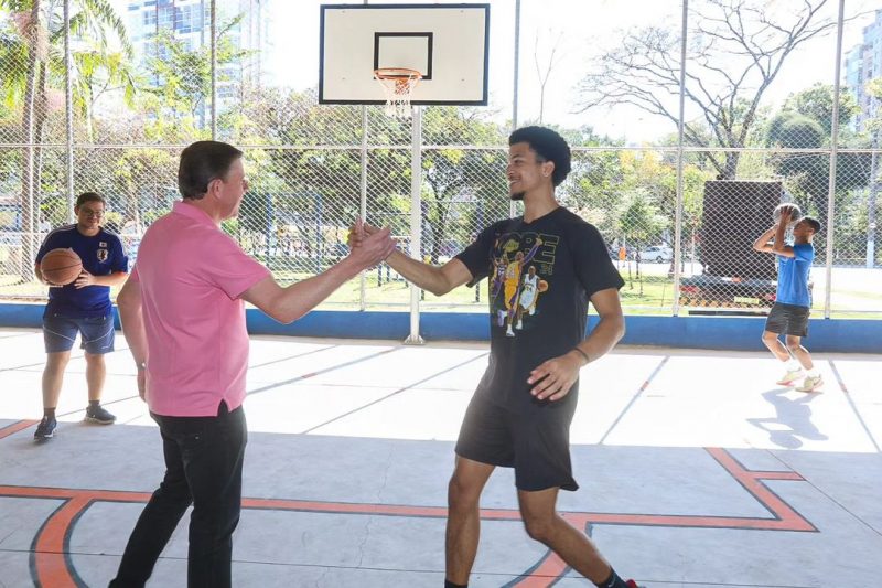 COM ESPAÇO PET, PLAYGROUND E ACADEMIA A CÉU ABERTO, PRAÇA IBRAHIM DE ALMEIDA NOBRE GANHA COMPLEXO ESPORTIVO