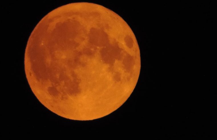 SUPÉRLUA ENCANTA O CÉU DE SÃO BERNARDO