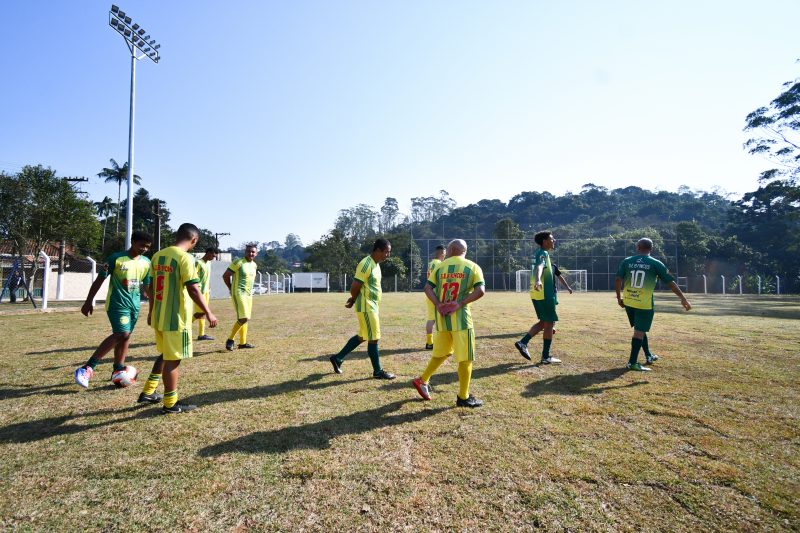 SÃO BERNARDO CONCLUI MODERNIZAÇÃO DO CAMPO DE FUTEBOL DO BAIRRO DOS FINCO