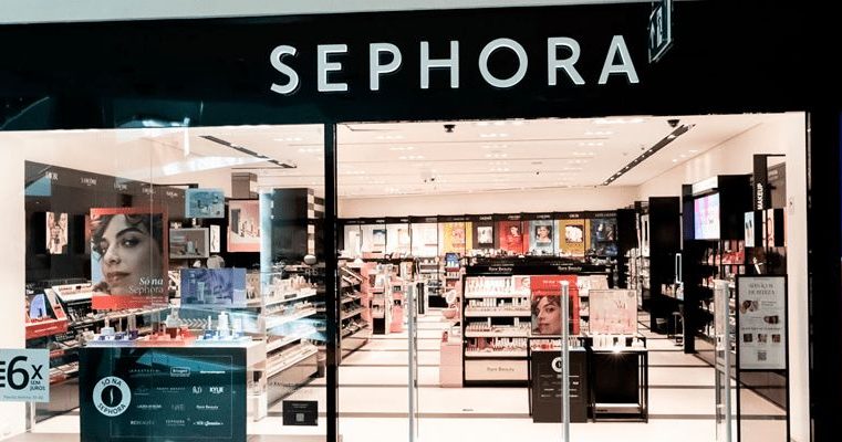 SEPHORA INAUGURA PRIMEIRA LOJA NO ABC PAULISTA COM VOUCHER GRATUITO DE R$ 150,00 E PRESENÇA DE MARI MARIA E DUDA PIMENTA