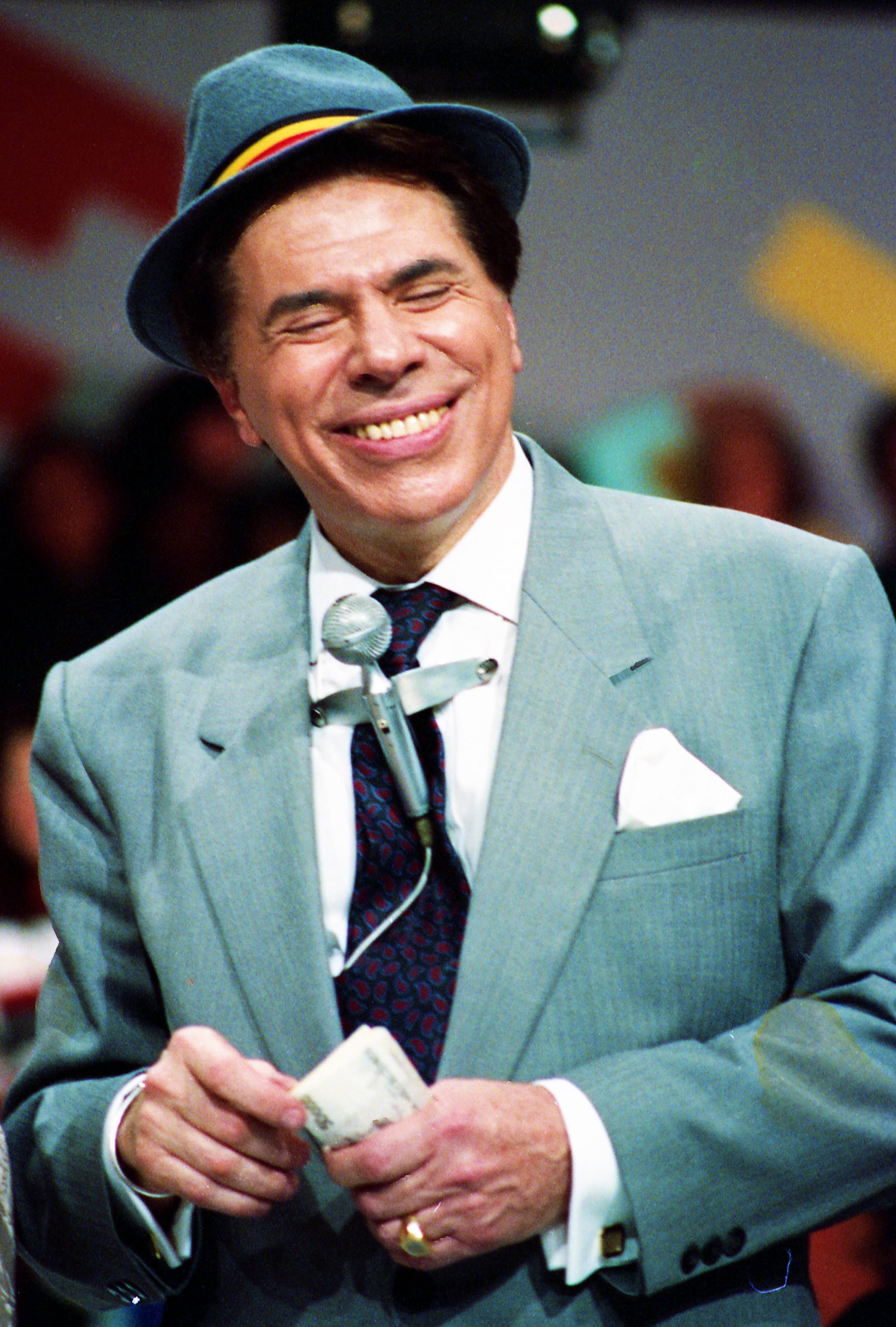 ENTENDA A CERIMÔNIA JUDAICA DE ENTERRO DE SILVIO SANTOS